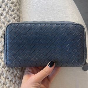 Vintage Bottega women’s wallet